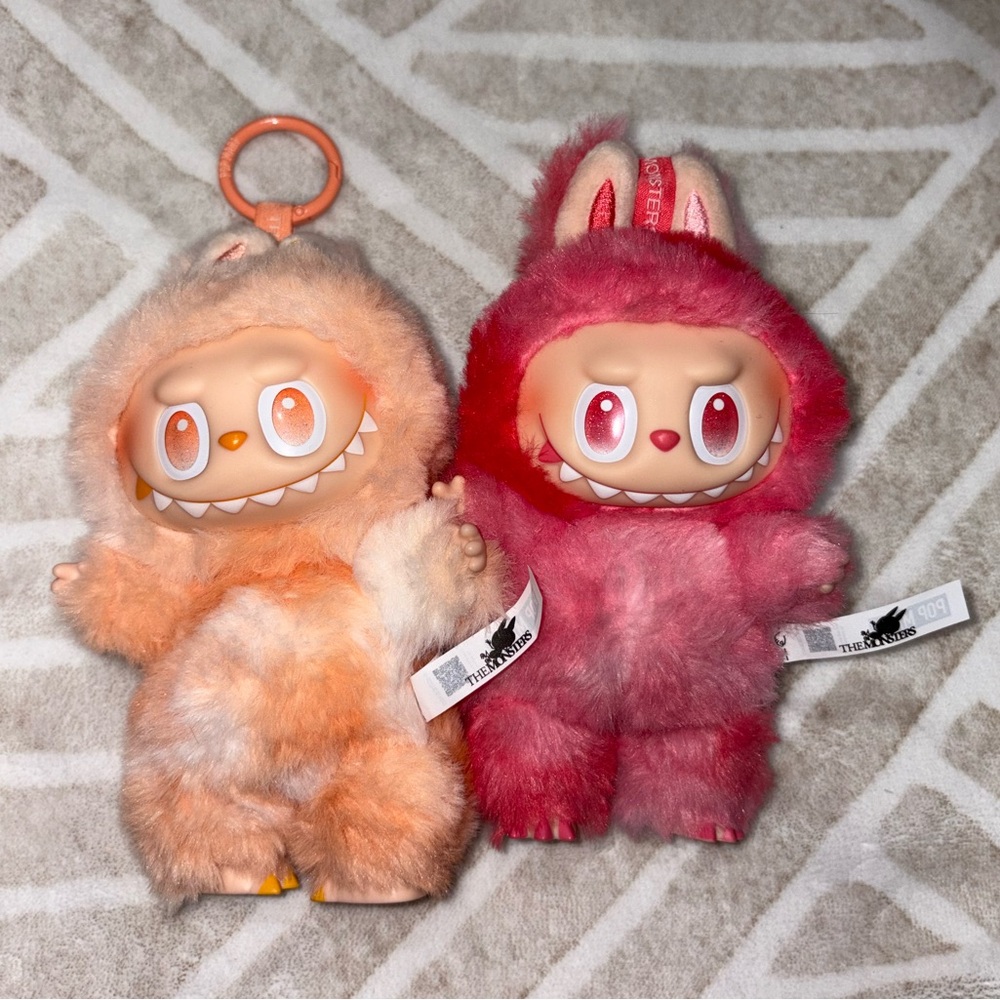 HAPPINESS AND LOVE LABUBU BUNDLE BIG INTO ENERGY